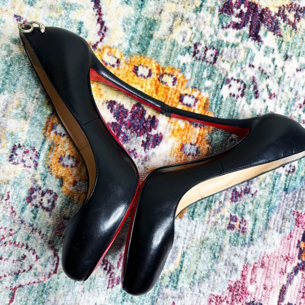 Christian Louboutin Very Gemma Bow Pumps - Picture 8 of 8
